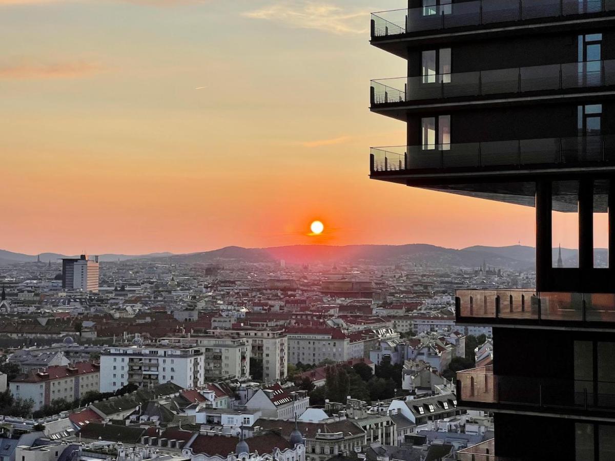 Triiiple Level 20 - Sonnenwohnen Apartment Mit Parkplatz Und Fantastischem Ausblick Вена Экстерьер фото