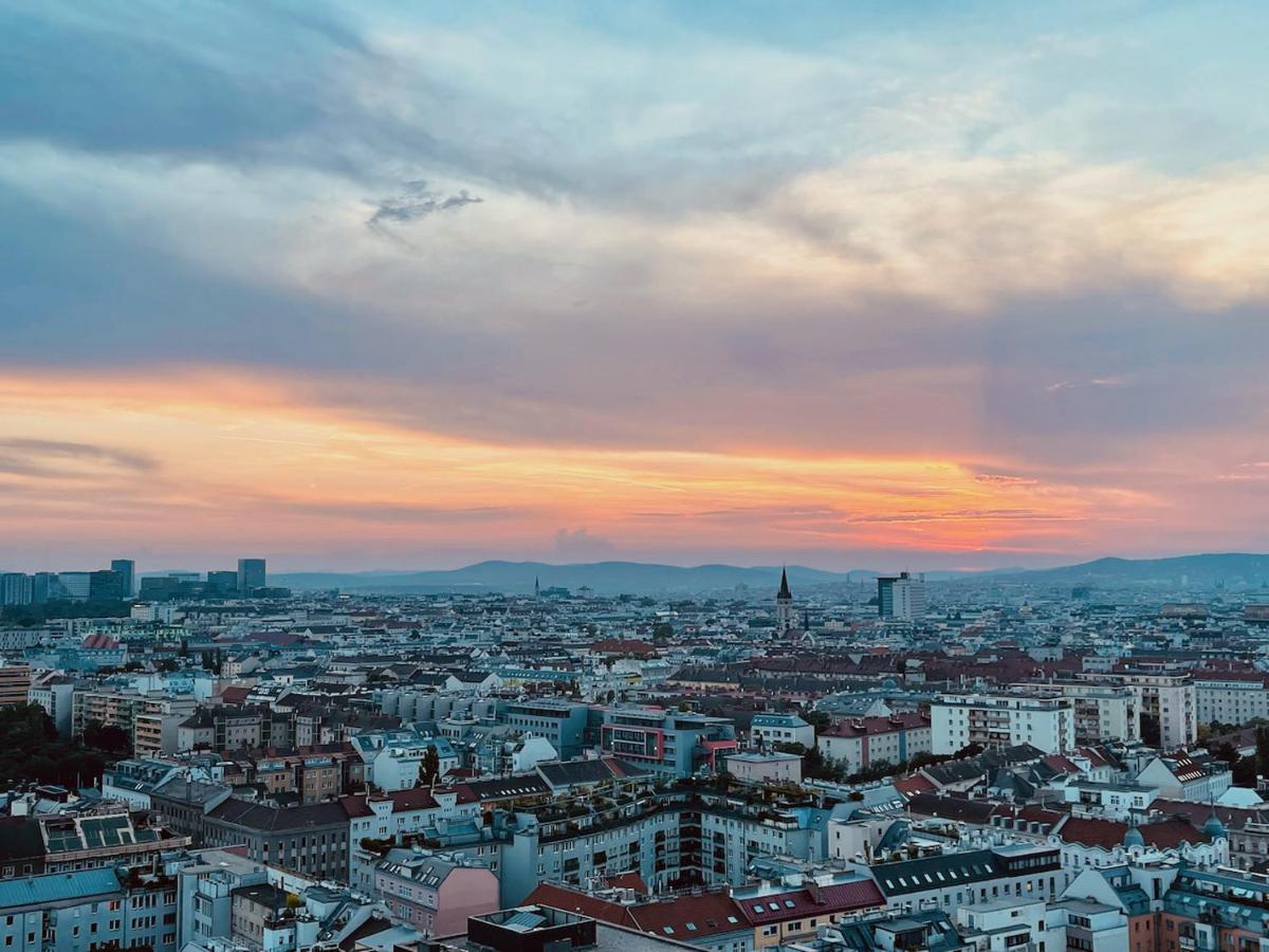 Triiiple Level 20 - Sonnenwohnen Apartment Mit Parkplatz Und Fantastischem Ausblick Вена Экстерьер фото